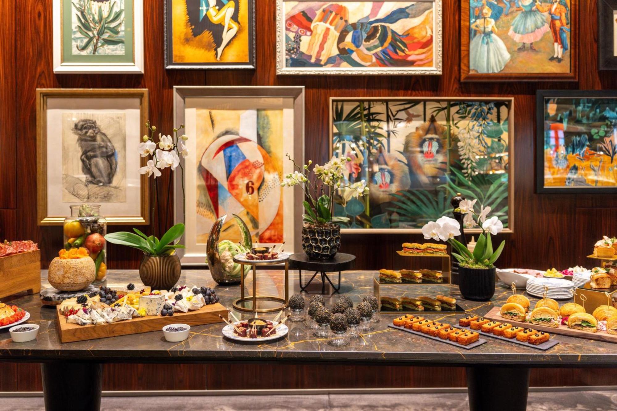 Prince De Galles, A Luxury Collection Hotel, Párizs Kültér fotó