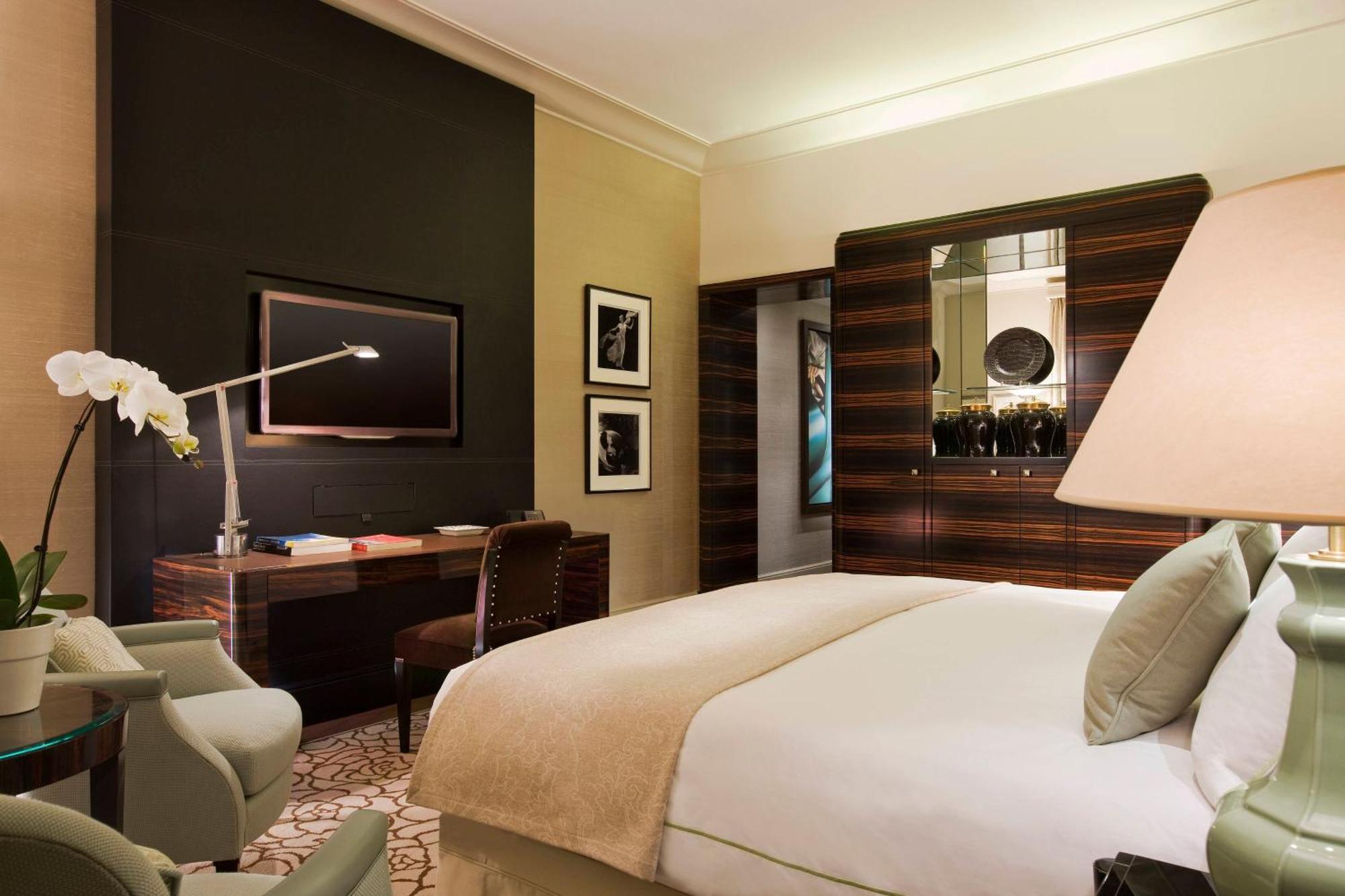 Prince De Galles, A Luxury Collection Hotel, Párizs Kültér fotó