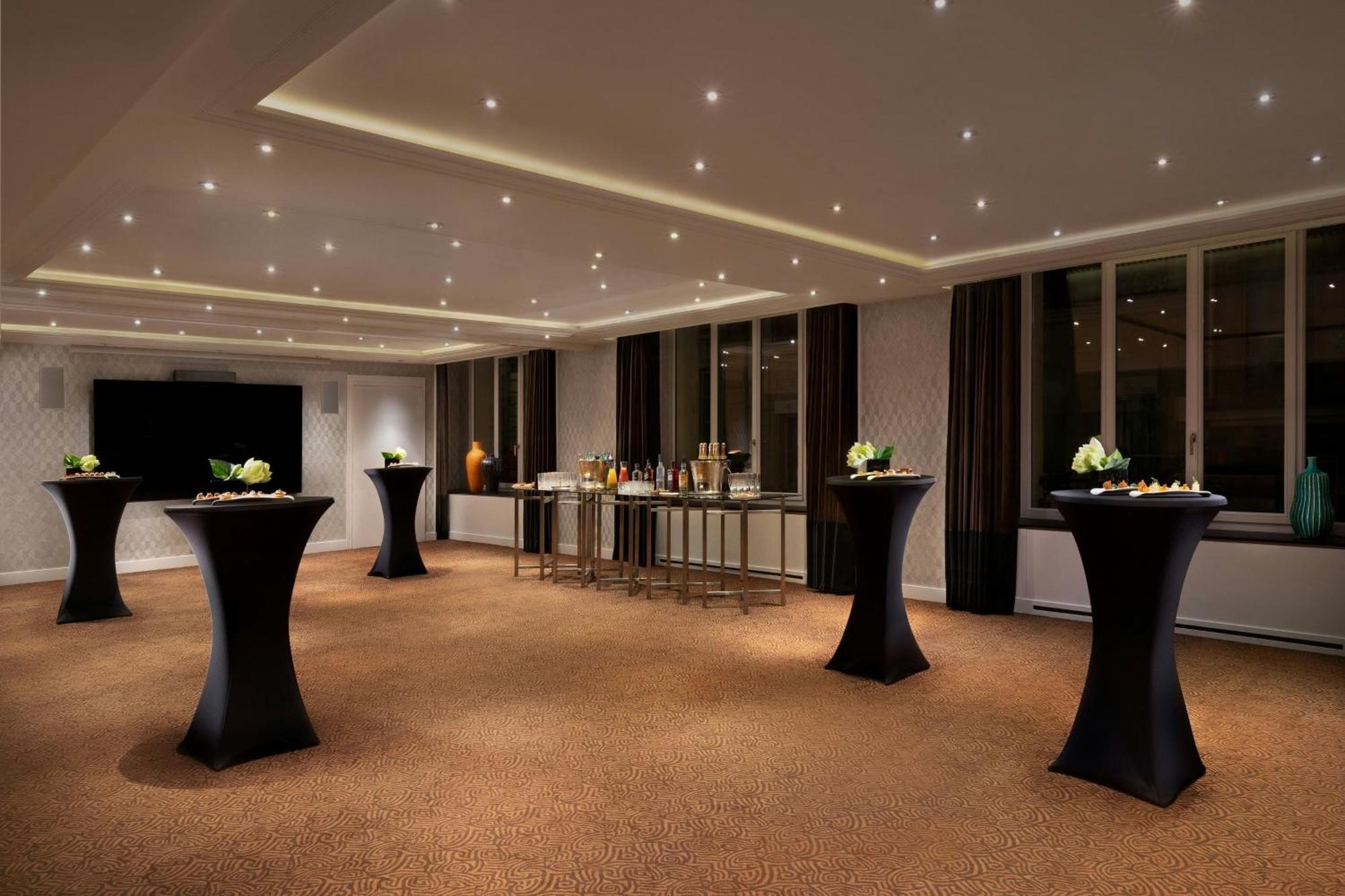 Prince De Galles, A Luxury Collection Hotel, Párizs Kültér fotó